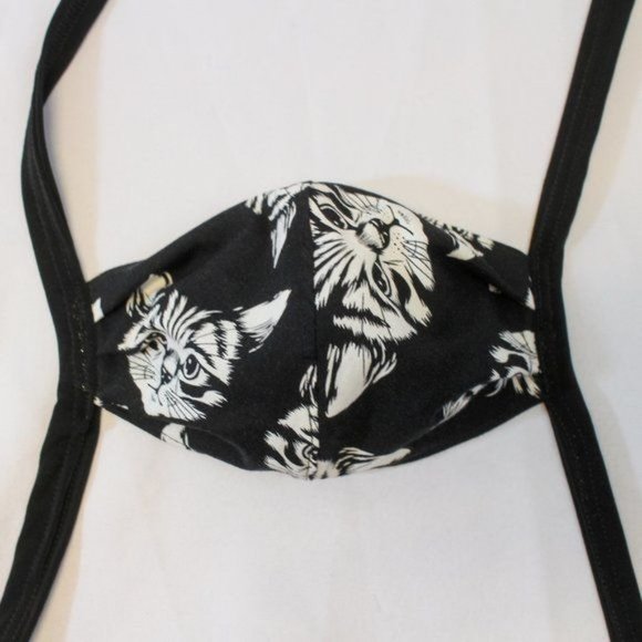 Black & White Cats - Two Layer Reusable Washable Reversible Cotton Face Mask Rev - Picture 1 of 3